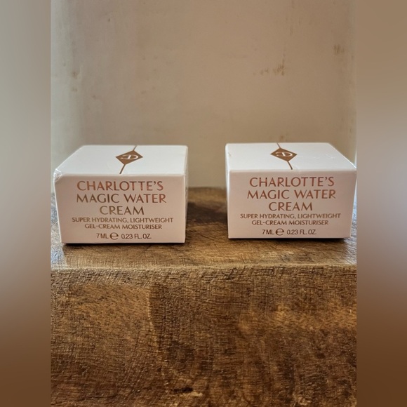 Charlotte Tilbury Charlottes Magic Water Cream Moisturizer Pack of 2 Mini 7ml - Picture 1 of 9